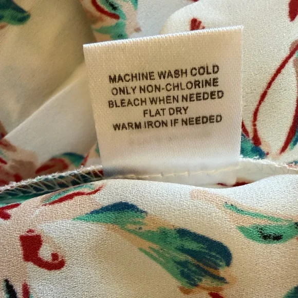 Tulla Pintuck Detail Blouse - Picture 4 of 6